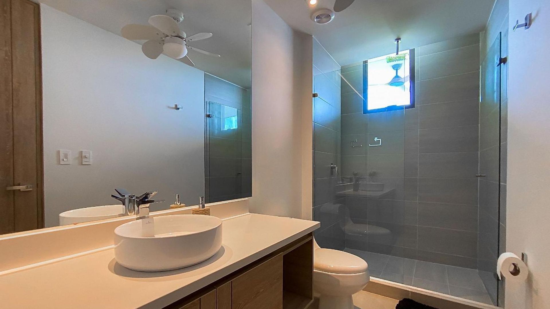 Apartamento U-go Morros Eos Lujo Frente Al Mar En Serena Del Mar