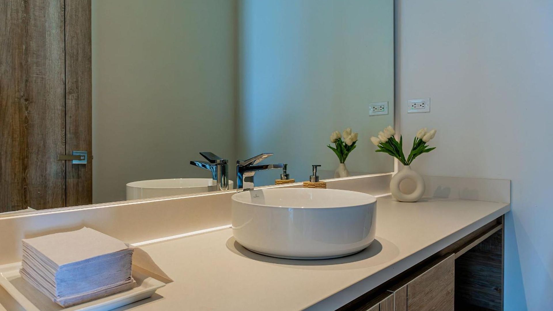 Apartamento U-go Morros Eos Lujo Frente Al Mar En Serena Del Mar *